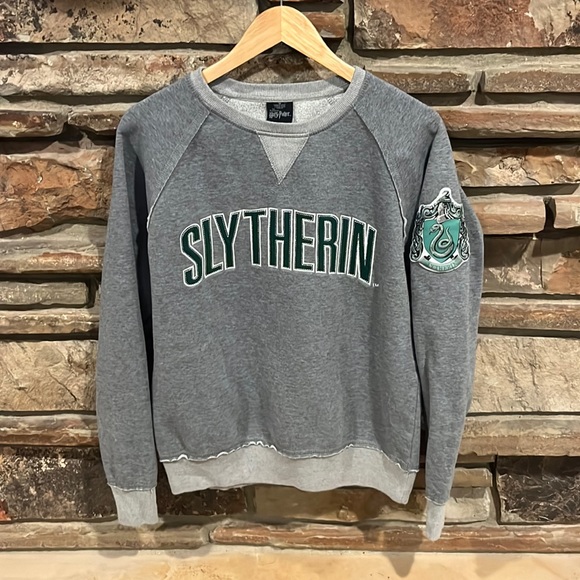 Warner Bros. | Tops | Slytherin Grey Crewneck Sweatshirt Studio Tour London  | Poshmark
